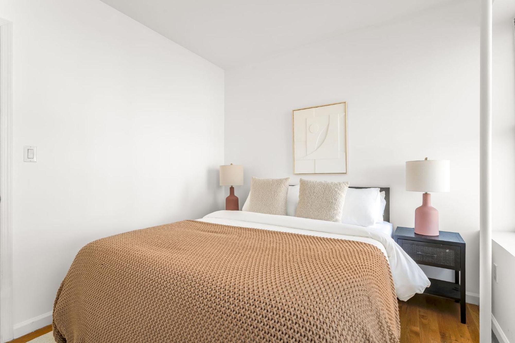 Spacious 3bedroom 1bath In The Heart Of The Lower East Side Near Iconic Nyc Landmarks * Nueva York