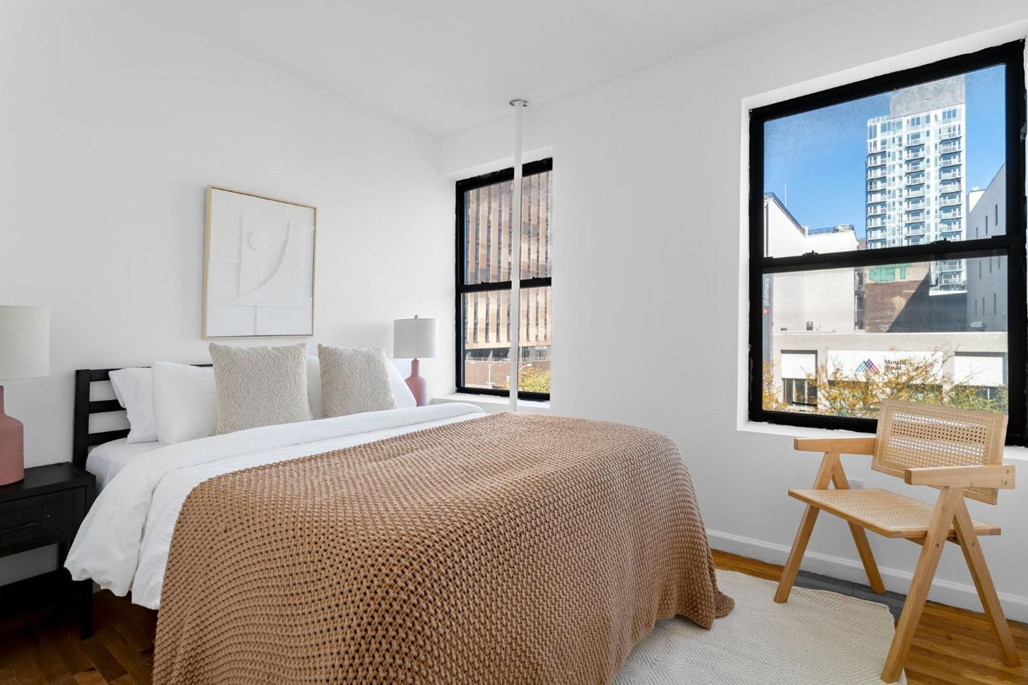 Spacious 3bedroom 1bath In The Heart Of The Lower East Side Near Iconic Nyc Landmarks Apartamento *